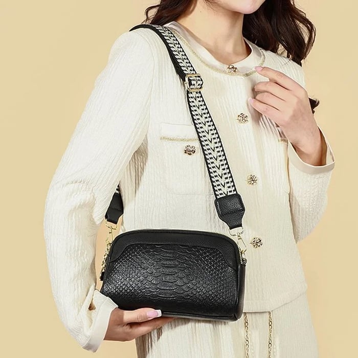 Nathalie | Snygg crossbody-väska i läder i alligatormönster